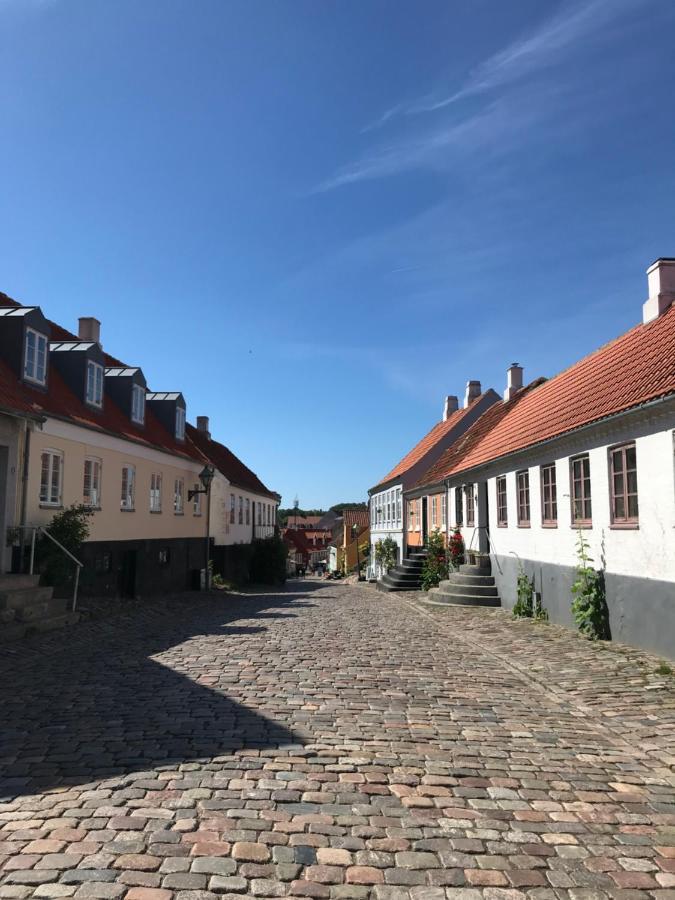 Ibsens Gaard Ebeltoft Exterior foto